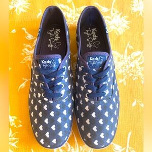 KEDS X TAYLOR SWIFT Navy Blue, White, and Black Hearts Canvas Shoes